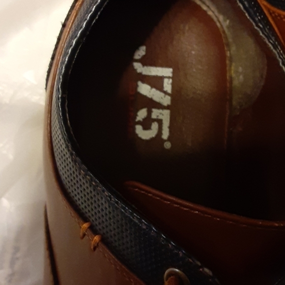 Mens J75 Jump Shoes - Picture 2 of 5